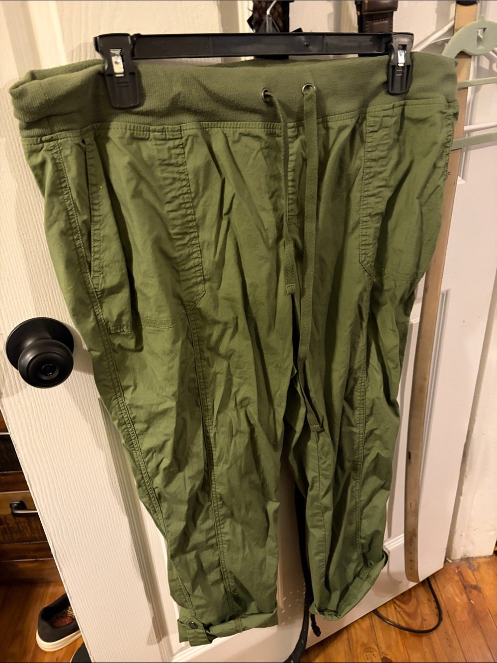 Torrid Womens Olive Green Drawstring Pants with cuff leg size 2